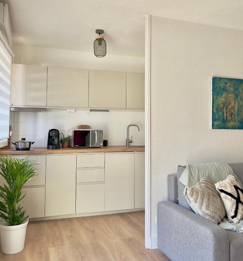La Voulzie Appartement - Proche Centre Avec Parking Prive Provins Eksteriør bilde